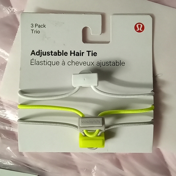 lululemon athletica Accessories - Lululemon adjustable hair ties